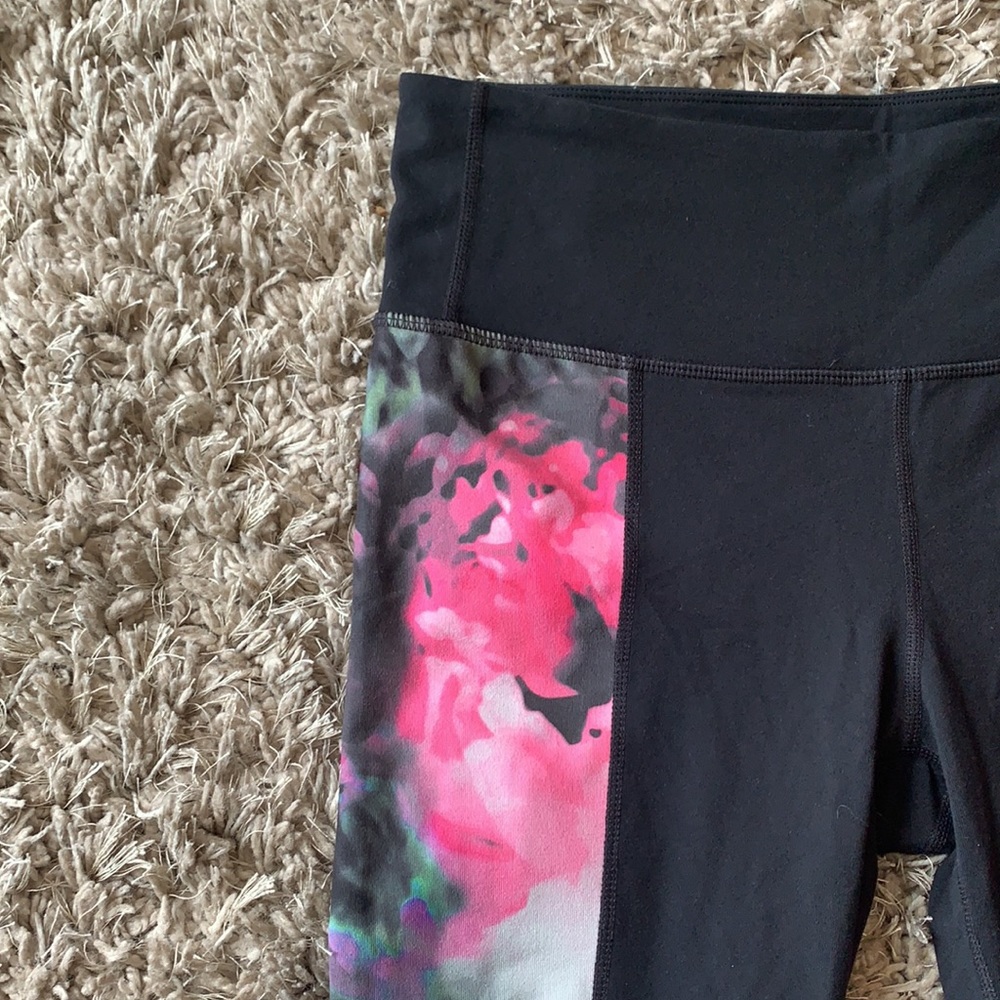 ATHLETA High Rise Chaturanga Bloom Leggings - Picture 6 of 13